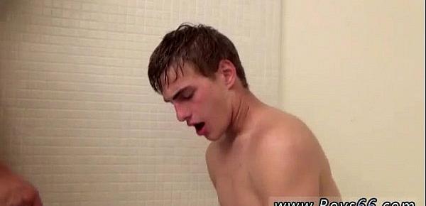  Young boys pissing hot movies gay Noah Brooks DRENCHED- 5 Guy Piss